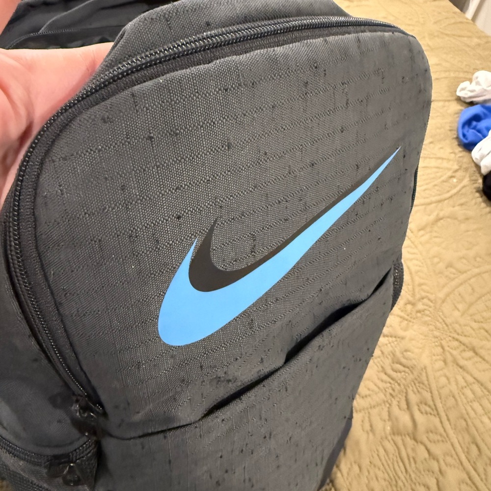 Nike Gray Backpack - Picture 10 of 10